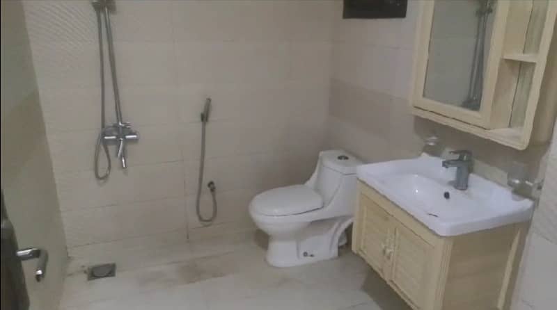 3 Bed DD, Saima Jinnah Avenue, 14