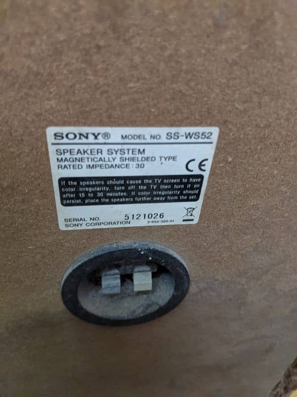 Sony speaker 6