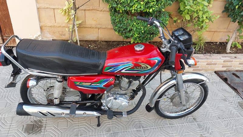 united 125 model 2023 Karachi number genuine condition 0