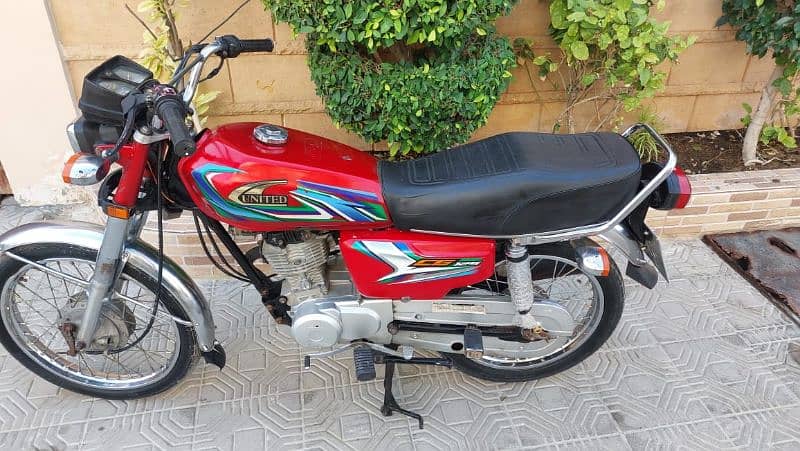 united 125 model 2023 Karachi number genuine condition 1