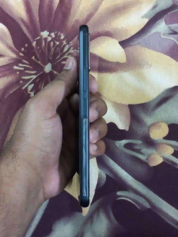 Vivo y33s mobile 5