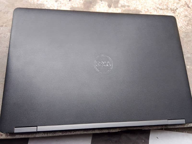 Dell core i7 for sale in gorgeous condition. 3