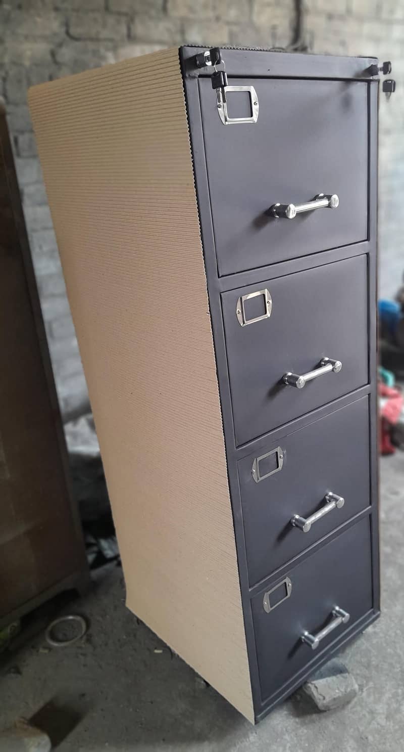 FireProof Safe Urgent Sale. 8