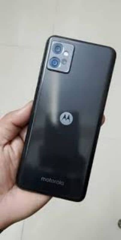 Moto G32 0