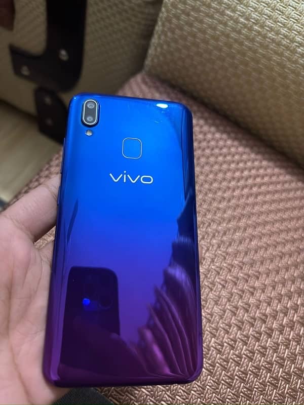 Vivo Y95 4/64 With Box + Original Charger 1