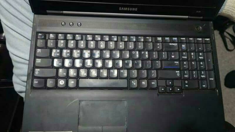 Samsung Laptop 202B 3