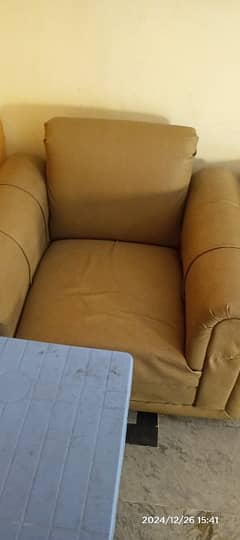 4 seater sofa for sale