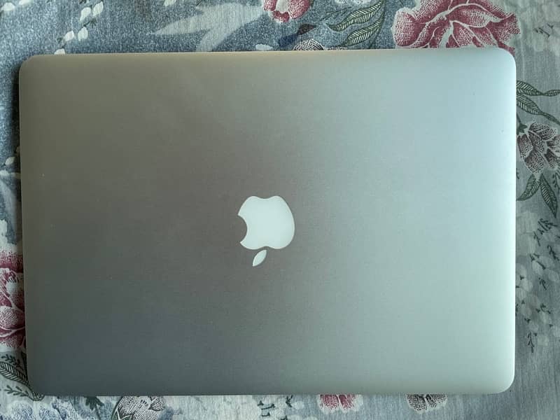 Macbook Air 2017, 256Gb 1