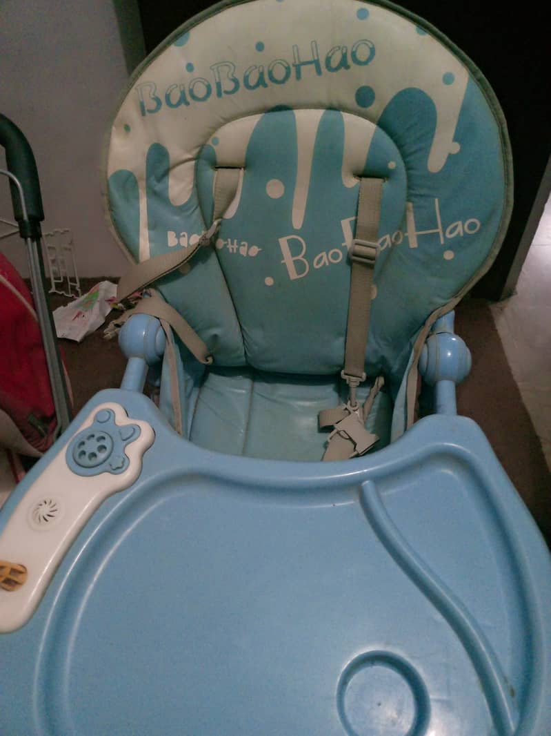 Stroller high chair and baby (car seater or can use as baby  cot) 1