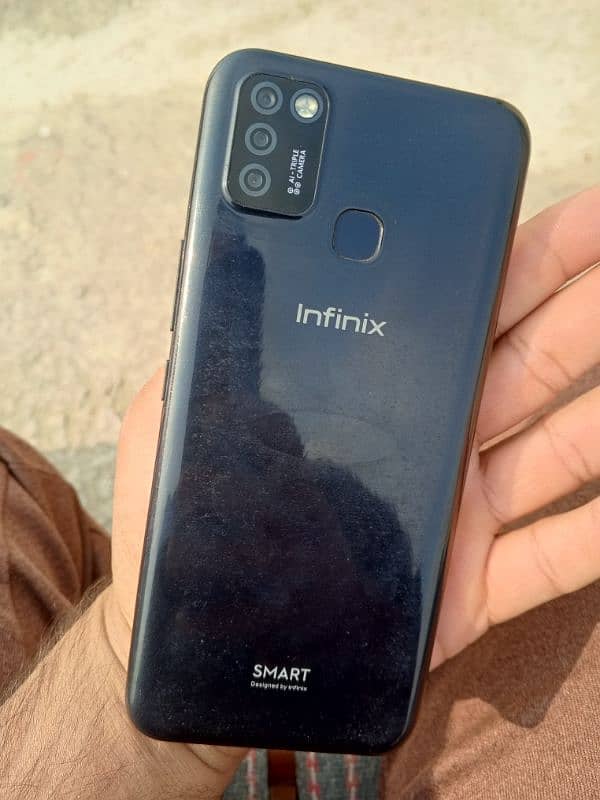 Infinix Smart 6.3 gb ram 64 gb room 1