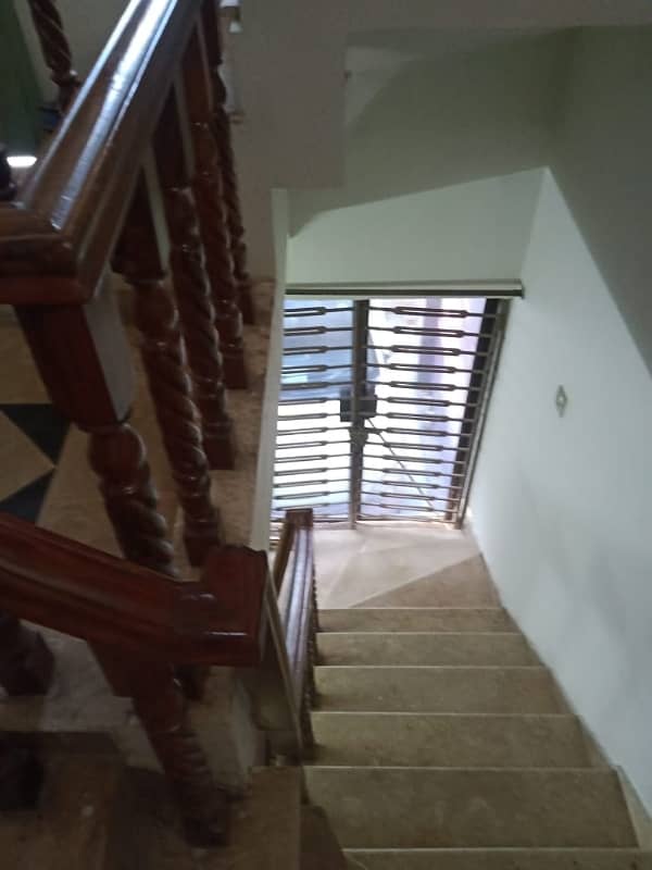 G-13/1 Prime Location House 25x40 For Sale 14