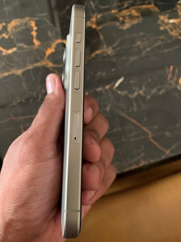 iPhone 15 Pro Factory Unlocked 1