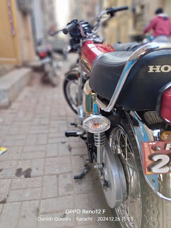 Honda CG 125 Golden edition 9