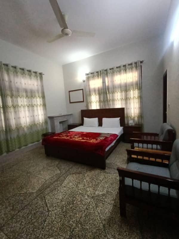 Fully Furnished Comfortable Room for Rent in Guest House (F-10, Islamabad) 0