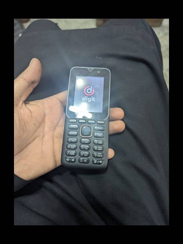 4g digit mobile for sale all ok no open no rapier all ok mobile 0