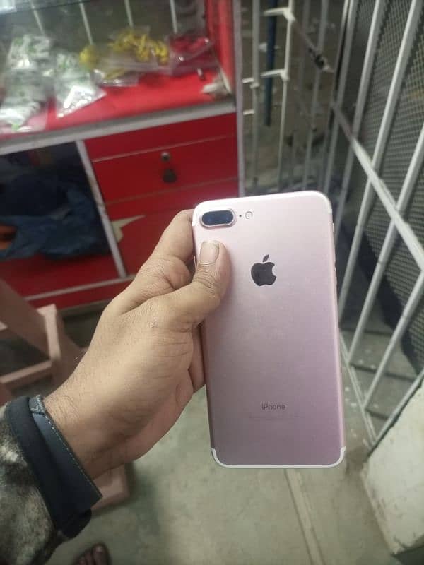 Iphone 7 PLuS 128 GB Non PTA Bypass 03089779498 5