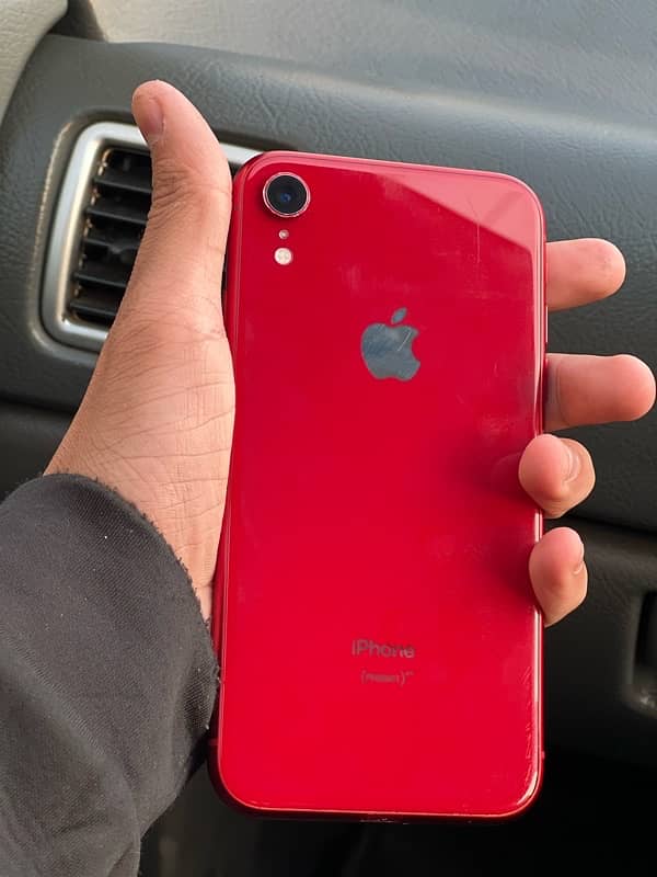 IPHONE Xr 6