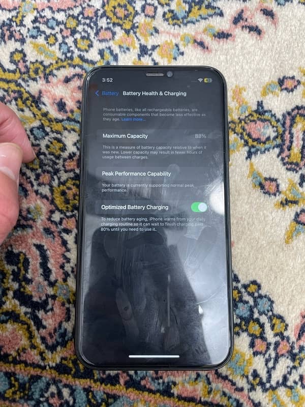 iPhone XR black color with good condition and good pric 1