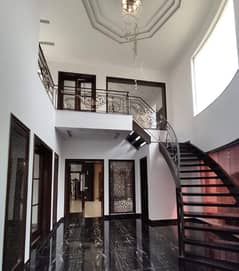 1 kanal Luxury House For Rent Block-D DHA Phase 5