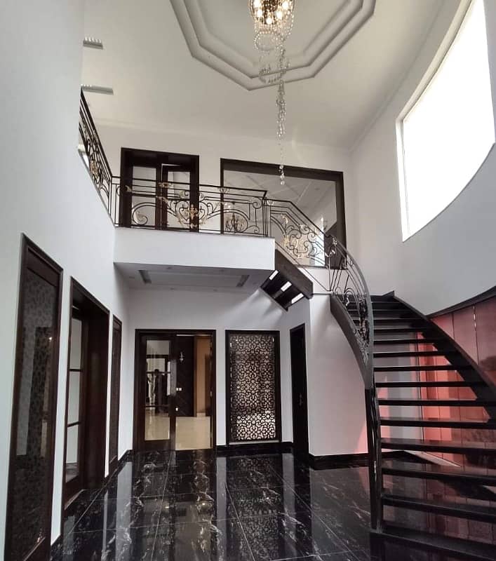 1 kanal Luxury House For Rent Block-D DHA Phase 5 0