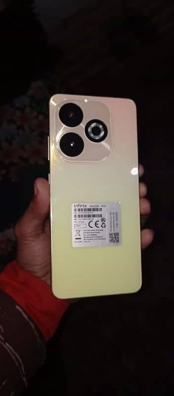 infinix smart 8 pro charger box available ha all ok ha ram at 128 1