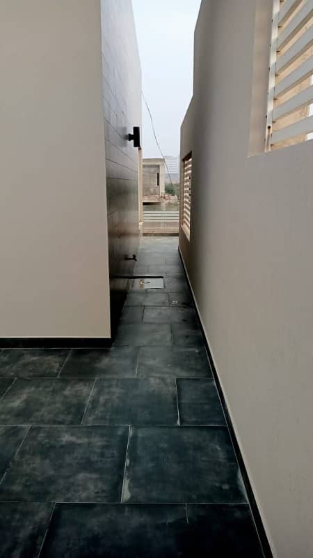 Fully Tile Flooring 1 Kanal Upper Portion For Rent E-Block DHA Phase 6 0