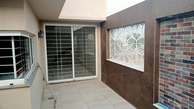 Fully Tile Flooring 1 Kanal Upper Portion For Rent E-Block DHA Phase 6 8