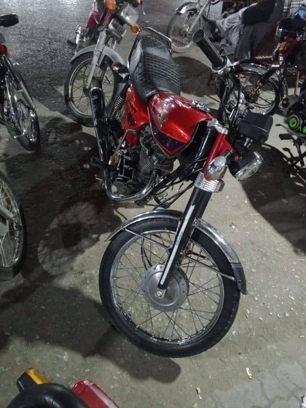 Honda 125 whatsap number 03099228037 0