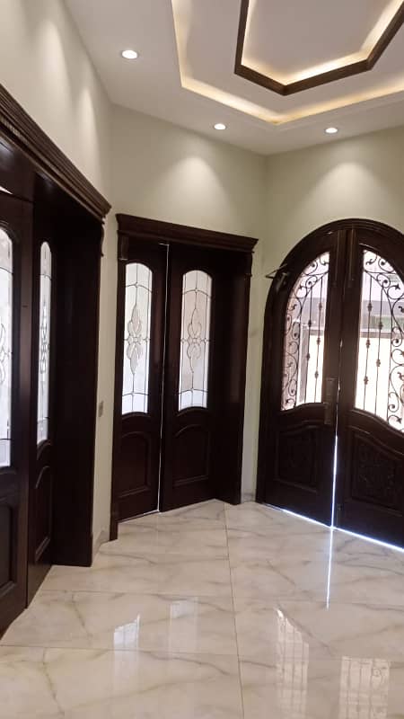 11 Marla Beautiful House For Sale DHA Phase 3 10