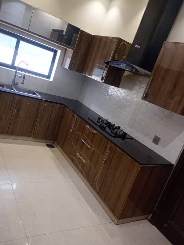 11 Marla Beautiful House For Sale DHA Phase 3 20