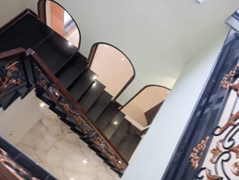 11 Marla Beautiful House For Sale DHA Phase 3 30