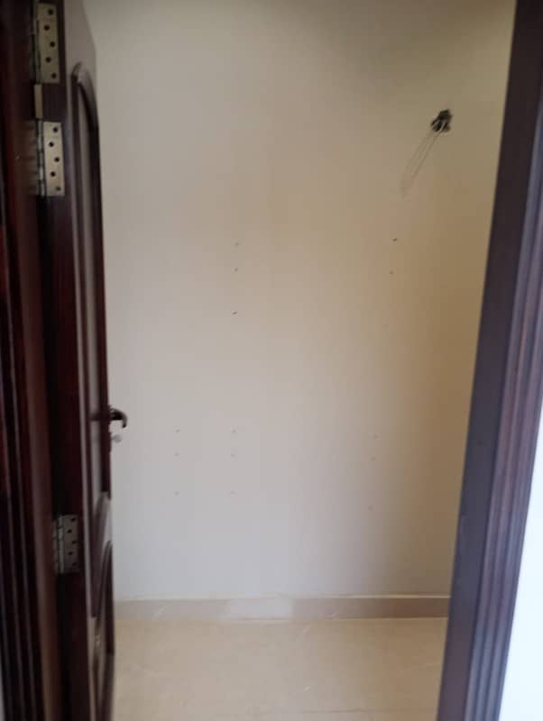 11 Marla Beautiful House For Sale DHA Phase 3 41