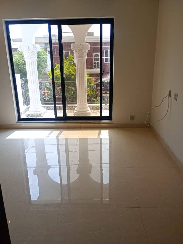 11 Marla Beautiful House For Sale DHA Phase 3 43