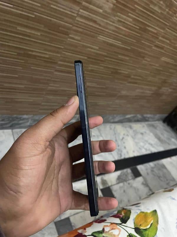 Infinix Hot 40 4