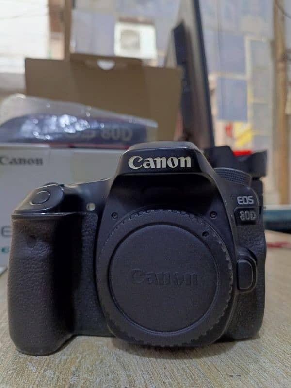 Canon 80d DSLR 1