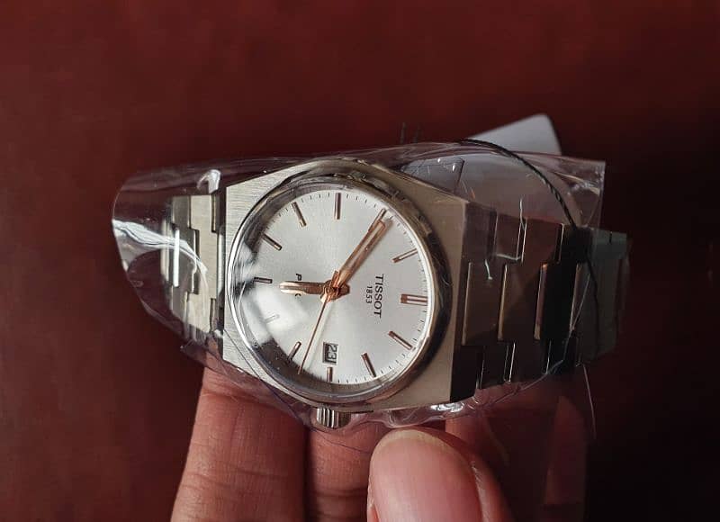 Tissot PRX Quartz 1