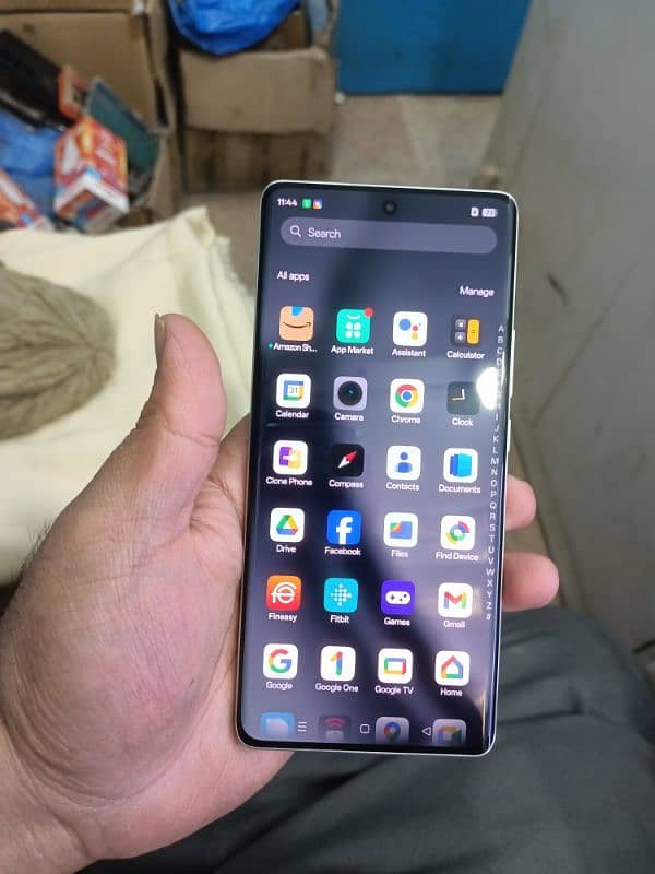 Realme Gt6 silver color 10/10 16gb+512 official pta full box for sale 1