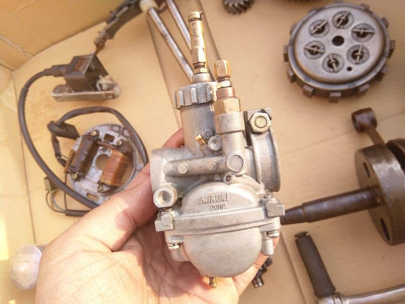 Suzuki 2 Stroke 100cc Shogun Engine Parts 12