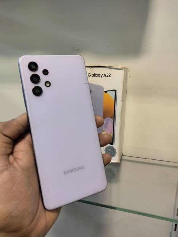 Samsung Galaxy A32 With Box & Charger 1