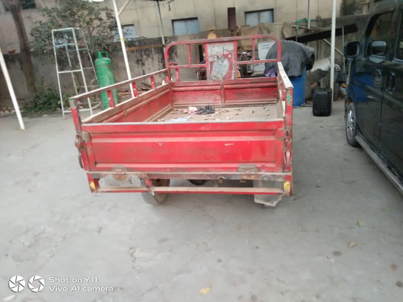 loader rickshaw 1