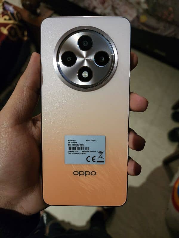 Oppo reno 12f 8/256 0