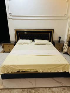 KING size bed set , Sheesham wood