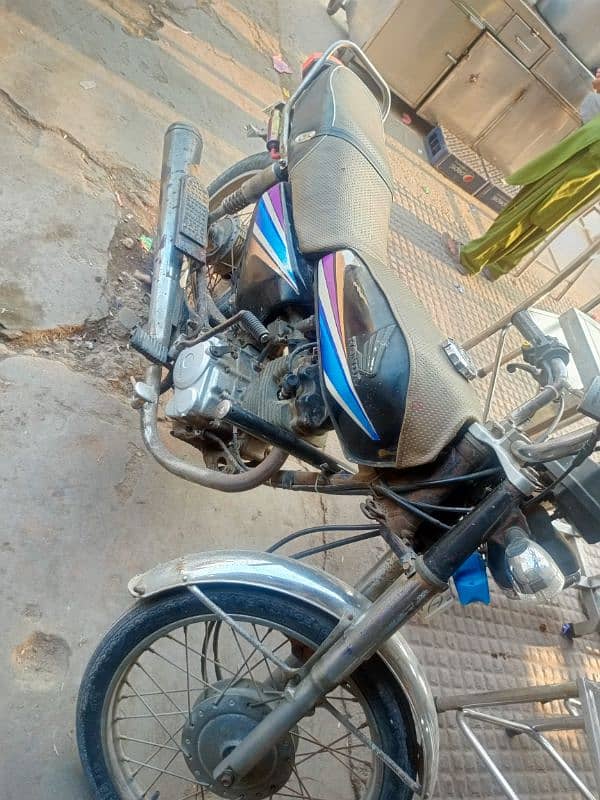 Honda  125 2009 model 2