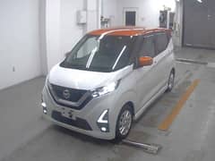 Nissan DAYZ HIGHWAY STAR  HYBRID