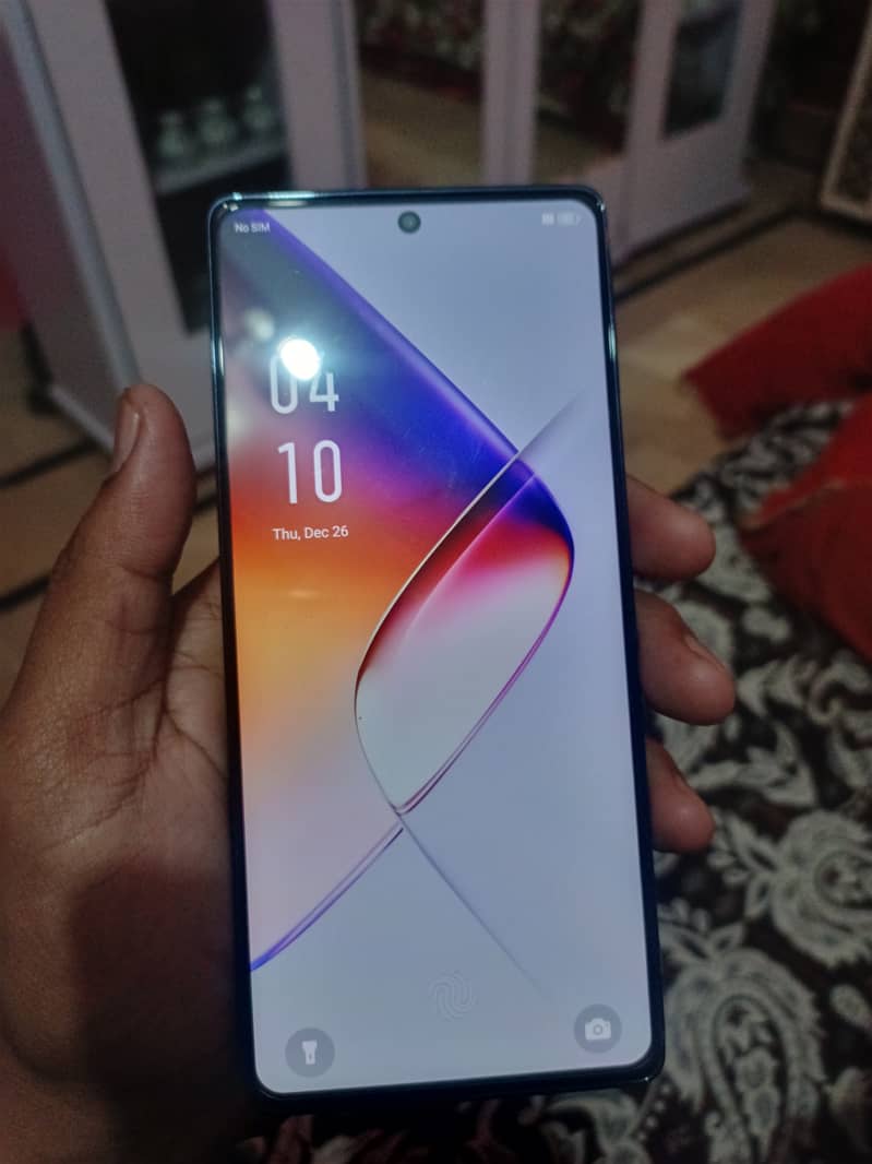 Infinix note 40 (8/256) 1