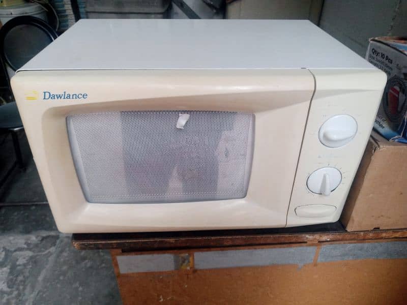 Dawlance microwave oven 2