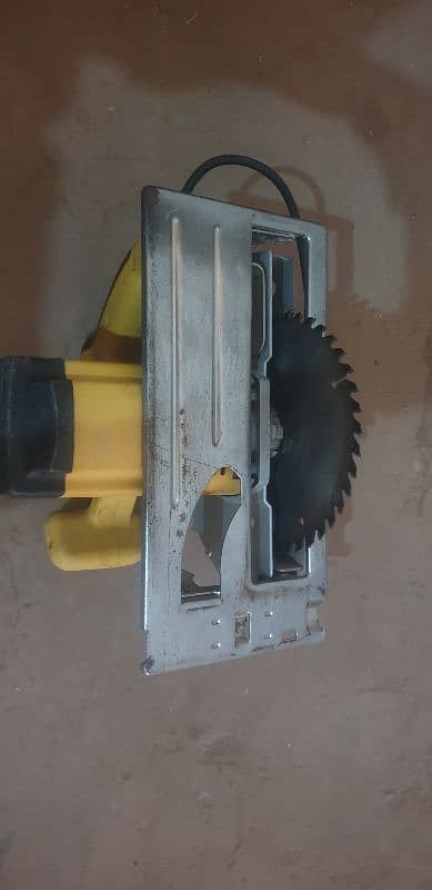 wood cutting machine 1