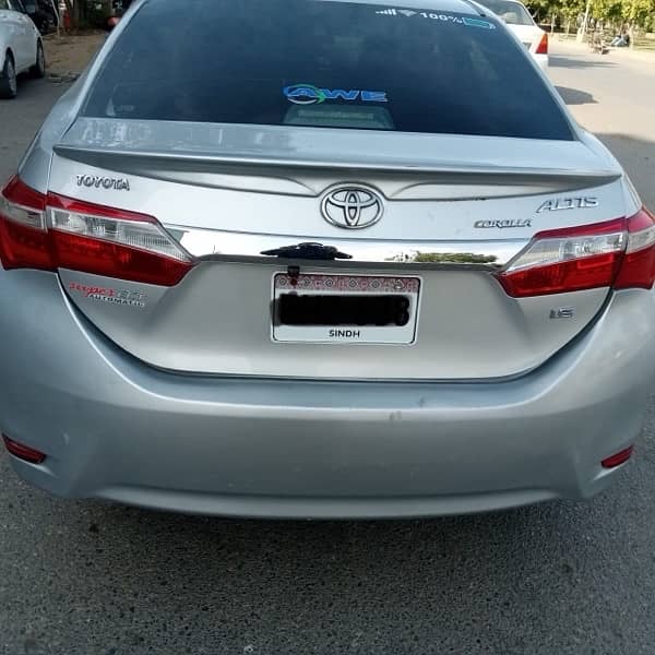 Toyota Corolla Altis 2017 10