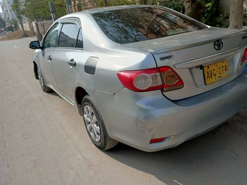 Toyota Corolla GLI 2011 4