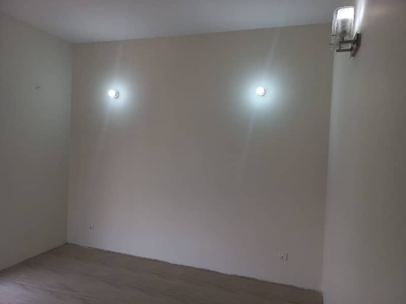 1 Kanal Lower Portion In Basement available For Rent In DHA Phase 3 Block-XX 1